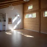 Buon Vento, L'albero Sbandieratore Cozy In Italy * Gubbio