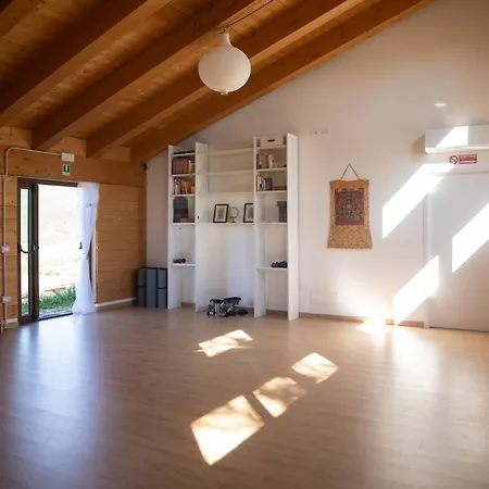 Buon Vento, L'albero Sbandieratore Cozy In Italy