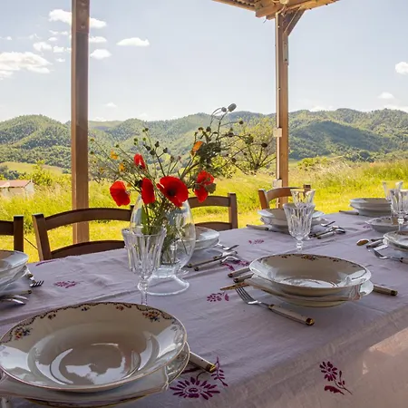 Buon Vento, L'albero Sbandieratore Cozy In Italy Casa vacanze Gubbio