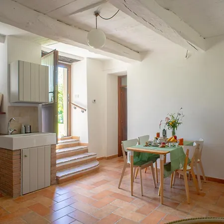 Buon Vento, L'albero Sbandieratore Cozy In Italy Casa vacanze Gubbio